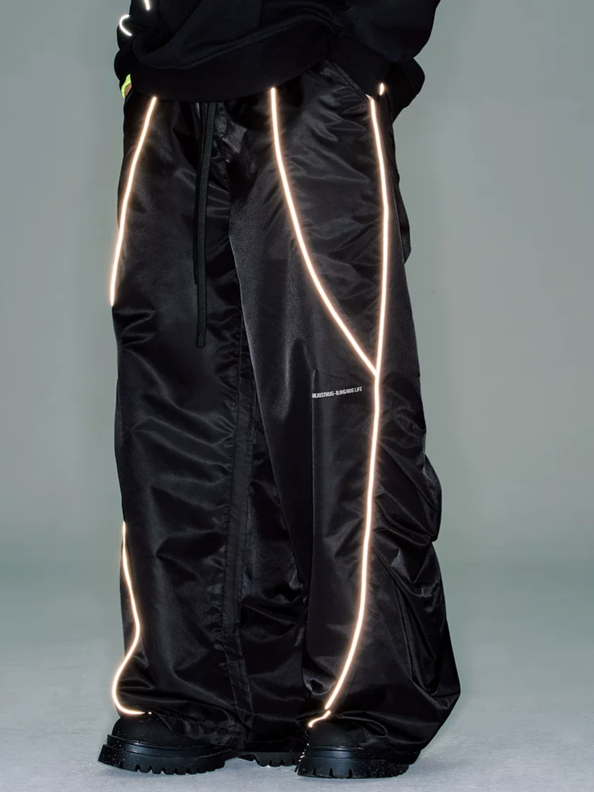 MesaFlow - Unisex Water-Repellent Lightweight Reflective Stripe Pants