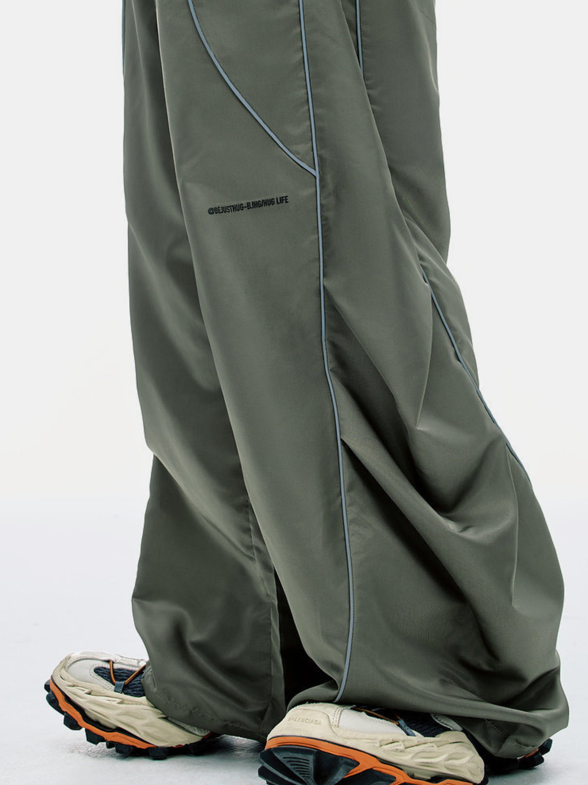 MesaFlow - Unisex Water-Repellent Lightweight Reflective Stripe Pants