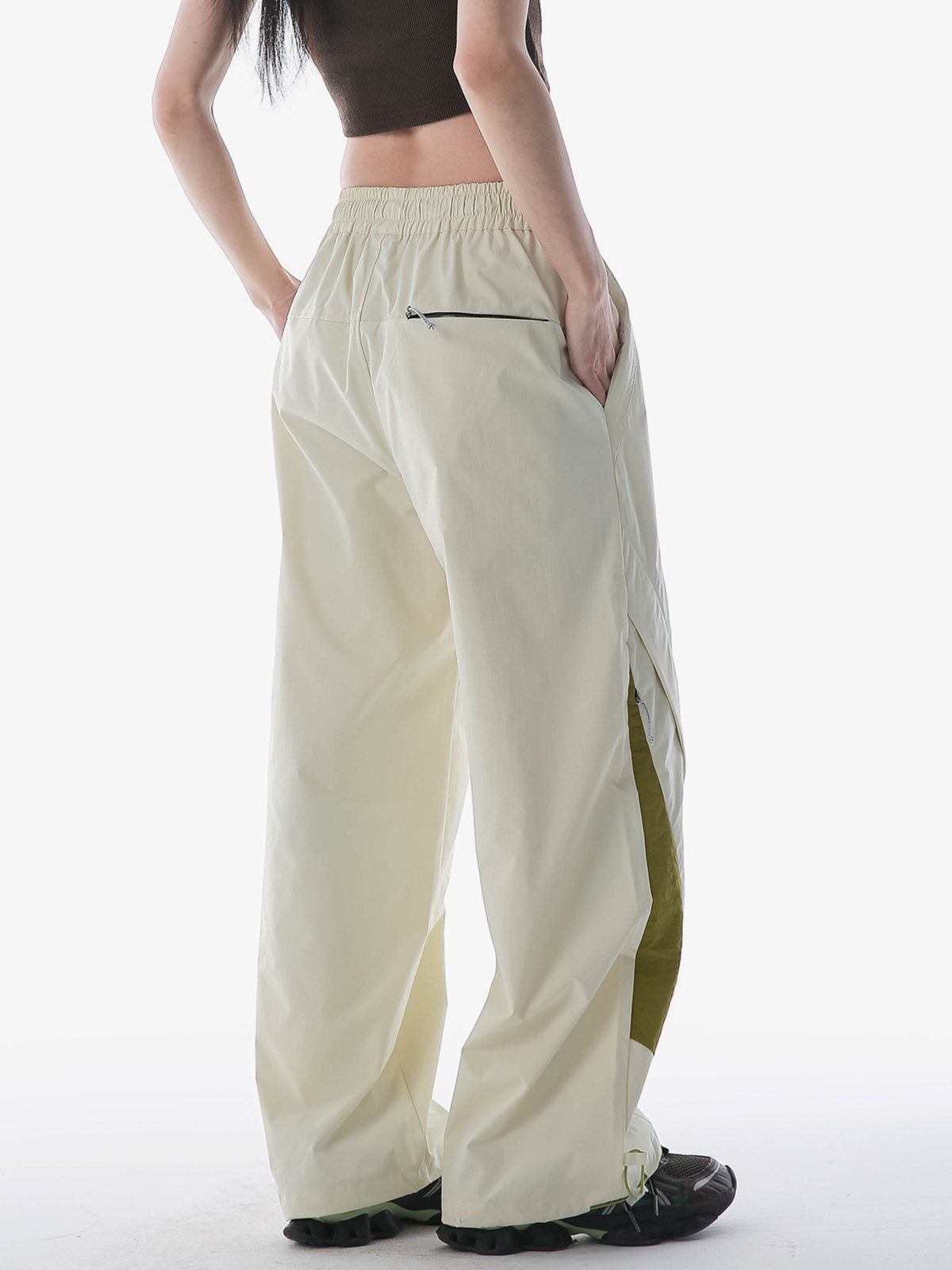 Stormspire - Unisex Water-Repellent Relaxed Fit Paratrooper Pants